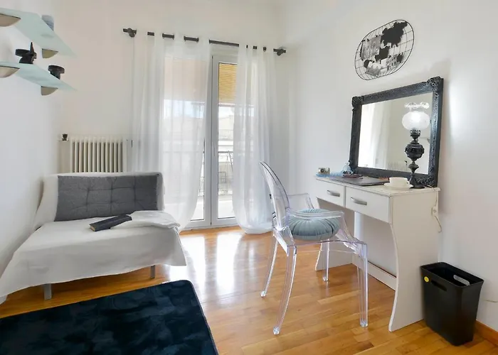 Vassiliki Town Corfu (city)