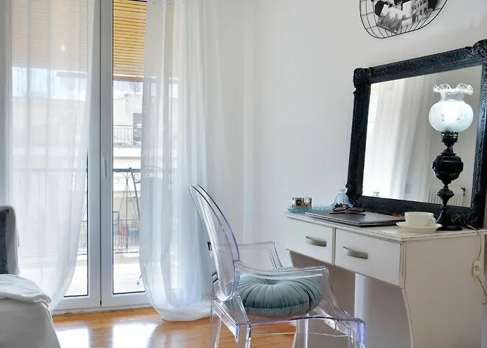 Vassiliki Town * Corfu (city)